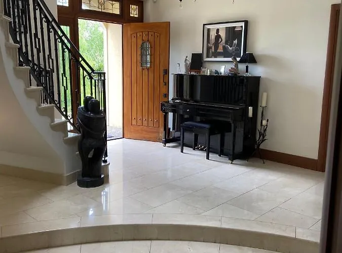 Corness House Bed & Breakfast